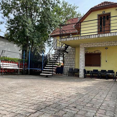 Edu Apartman Hajdúszoboszló Extérieur photo