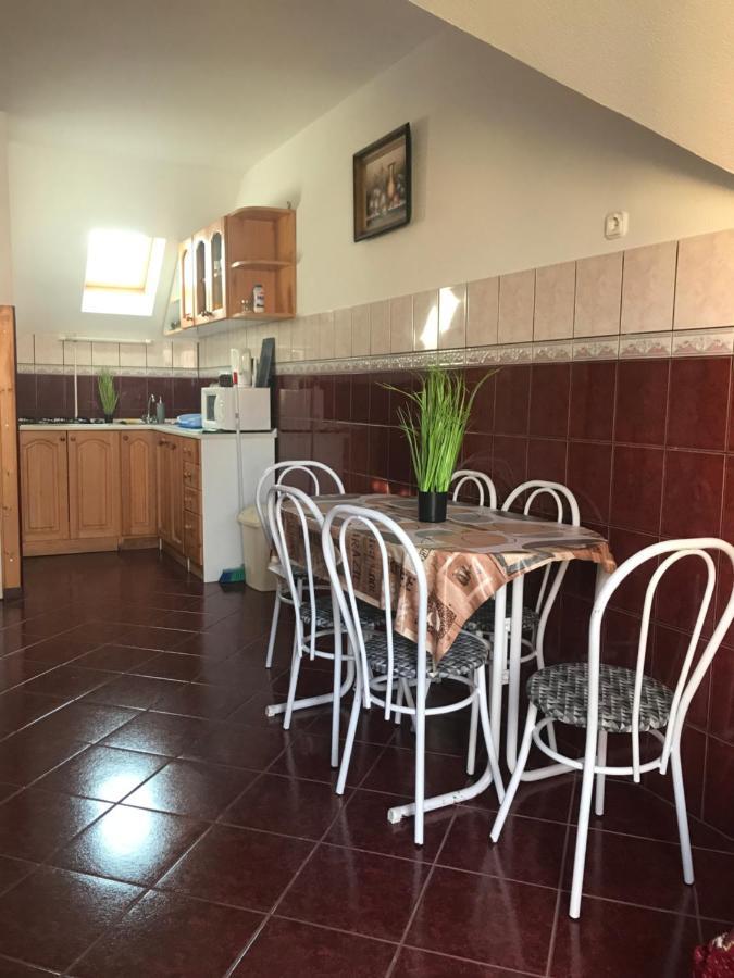 Edu Apartman Hajdúszoboszló Extérieur photo