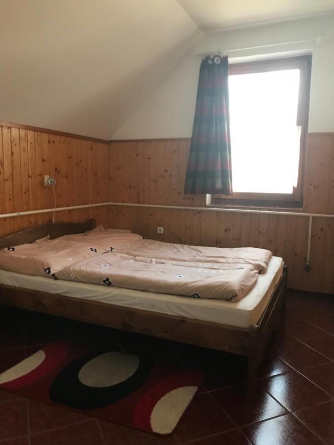 Edu Apartman Hajdúszoboszló Extérieur photo